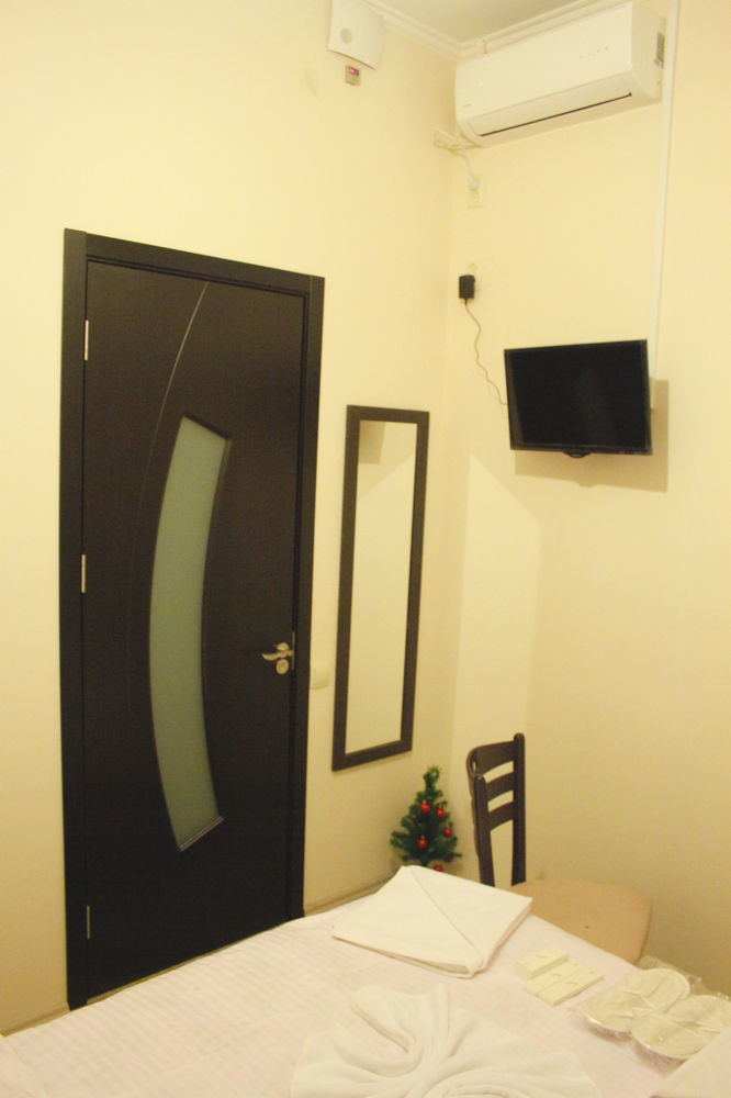Apartment On Rustaveli Avenue Tbilisi Ngoại thất bức ảnh